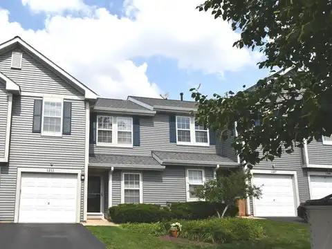 1211 Arapaho Court, Naperville, IL 60540