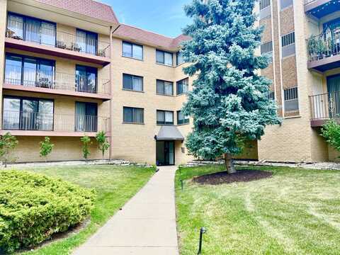 7100 W Cullom Avenue, Norridge, IL 60706