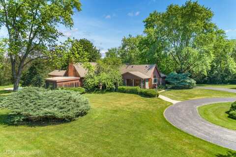 130 Old Dundee Road, Barrington, IL 60010