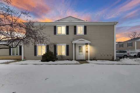 1561 Quaker Lane, Prospect Heights, IL 60070