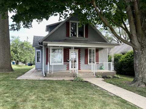 109 E Minnesota Street, Spring Valley, IL 61362