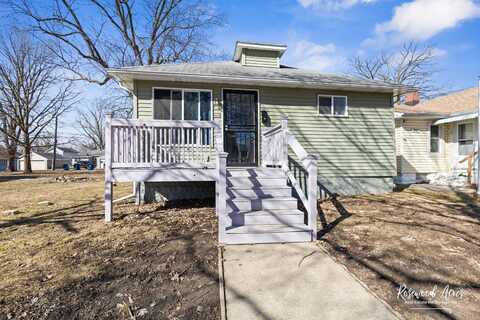 245 N 6th Avenue, Kankakee, IL 60901