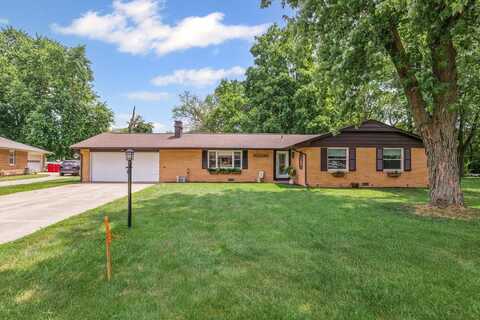 5 Golfview Court, Savoy, IL 61874