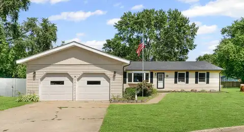 410 N 4th Street, Saint Joseph, IL 61873