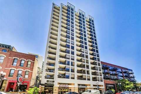 1212 N Wells Street, Chicago, IL 60610