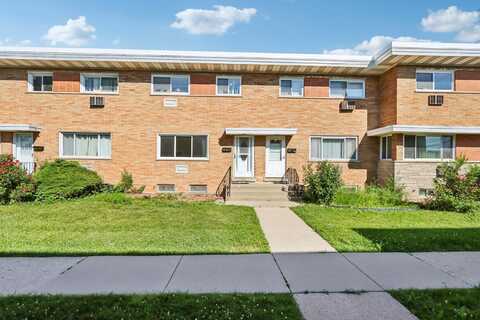 8666 Gregory Lane, Des Plaines, IL 60016