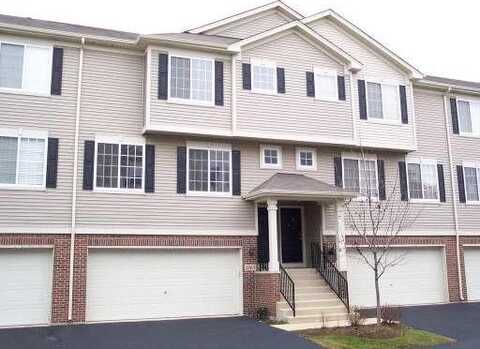 1863 Indian Hill Lane, Aurora, IL 60503