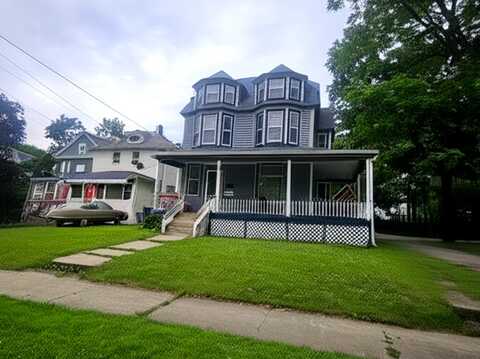 723 N COUNTY Street, Waukegan, IL 60085