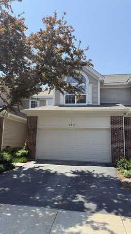 1211 Townes Circle, Aurora, IL 60502