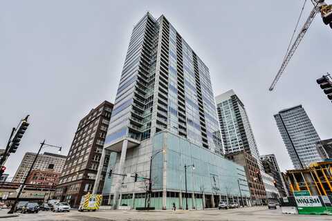611 S WELLS Street, Chicago, IL 60607