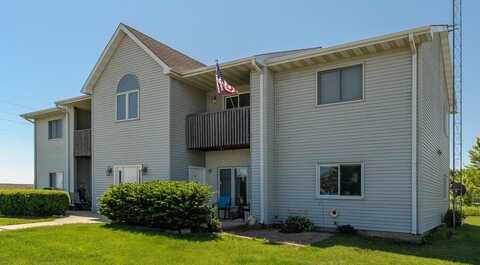 3147 E 24th Road, Marseilles, IL 61341