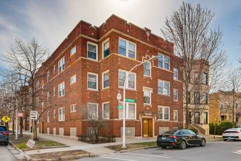 3849 N Lakewood Avenue, Chicago, IL 60613