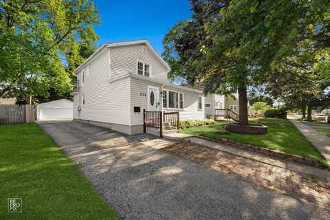 834 Spruce Street, Aurora, IL 60506