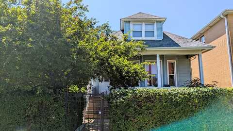 6240 S Kolmar Avenue, Chicago, IL 60629