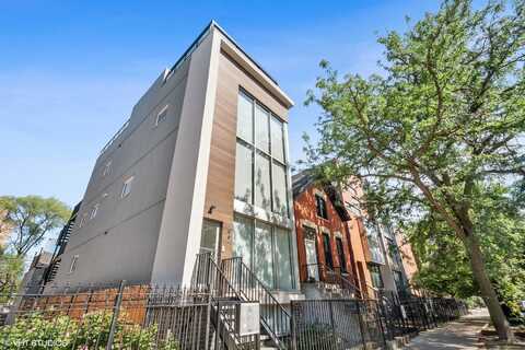 1547 N Wood Street, Chicago, IL 60622