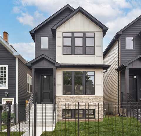1719 W Foster Avenue, Chicago, IL 60640