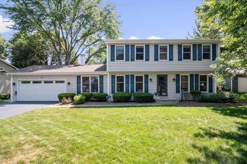 674 Carriage Drive, Batavia, IL 60510
