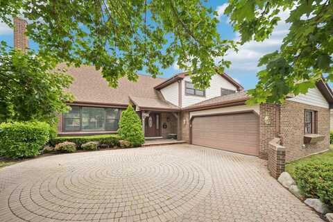2425 N Drury Lane, Arlington Heights, IL 60004