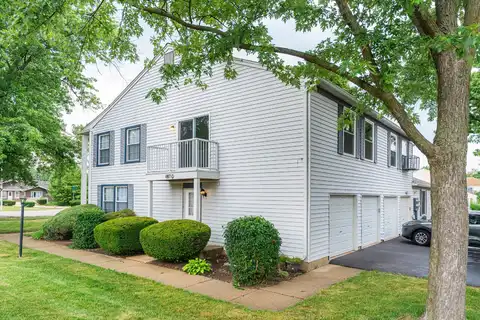 407 James Court, Glendale Heights, IL 60139