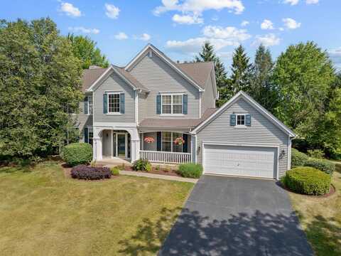 910 Angle Tarn Drive, West Dundee, IL 60118
