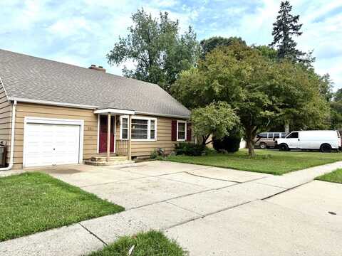 261 S Edison Avenue, Elgin, IL 60123