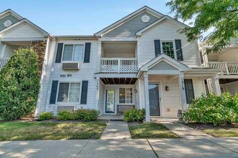1303 Silverstone Drive, Carpentersville, IL 60110