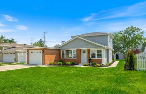 791 N Michigan Street, Elmhurst, IL 60126
