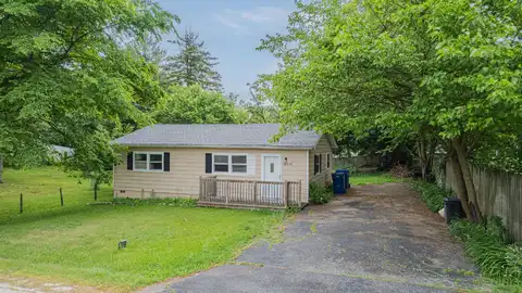 36855 N Elizabeth Drive, Lake Villa, IL 60046