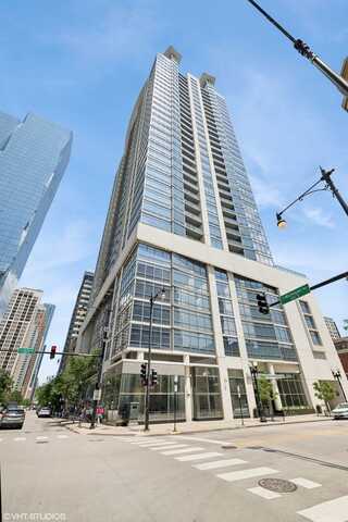 100 E 14th Street, Chicago, IL 60605