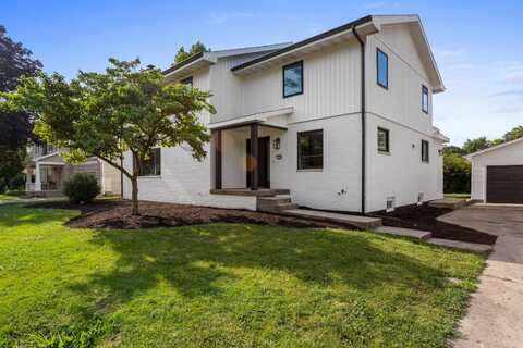 1205 Broadmoor Drive, Champaign, IL 61821
