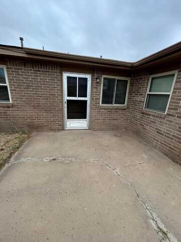 401 Mesa View, Miami, TX 79059