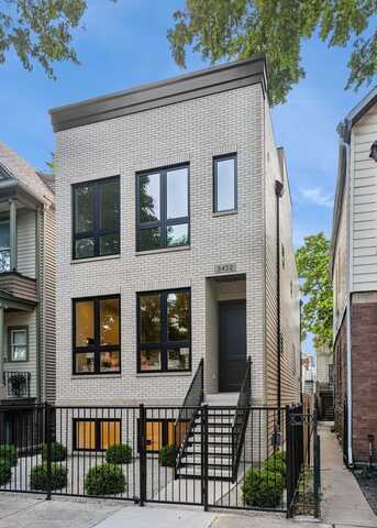3452 N Bell Avenue, Chicago, IL 60618