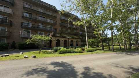 500 Redondo, Downers Grove, IL 60516