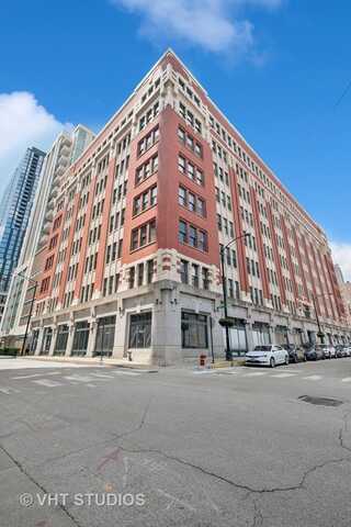 732 S Financial Place, Chicago, IL 60605