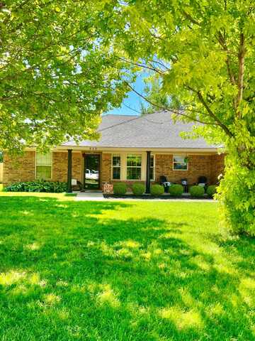 513 Robin Road, Dumas, TX 79029