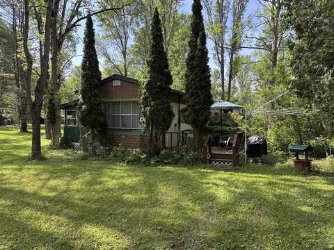 48 Spruce Avenue, Willsboro, NY 12996