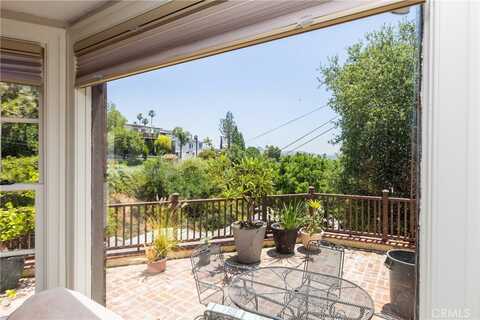 641 Canyon Drive, Glendale, CA 91206