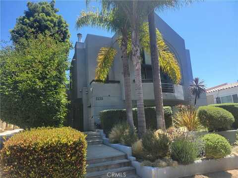 1235 Yale Street, Santa Monica, CA 90404
