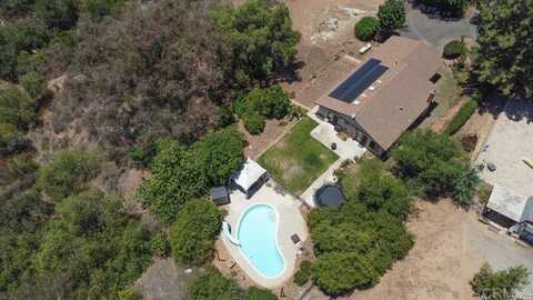 3096 Coral Tree Lane, Fallbrook, CA 92028