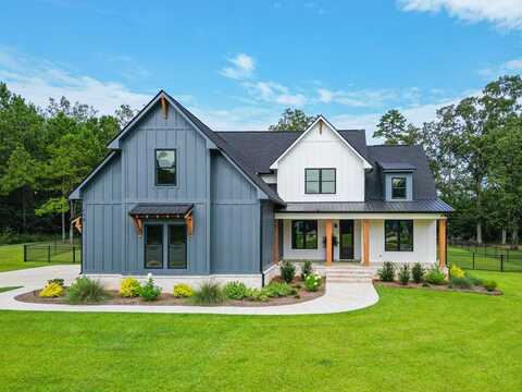 110 Tupelo Dr., Leesburg, GA 31763