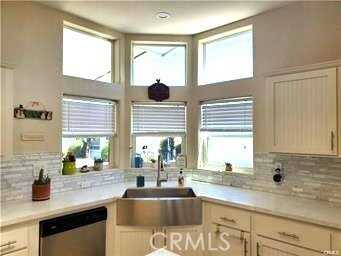 8901 Eton Avenue, Canoga Park, CA 91304