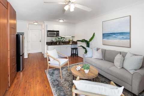 1021 Scott Street, Lomo, CA 92106