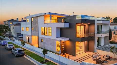 201 Indianapolis Avenue, Huntington Beach, CA 92648