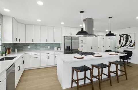 3243 Carolyn Circle, Oceanside, CA 92054