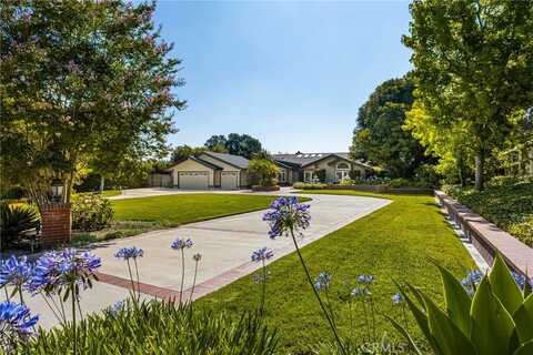 571 N Turnabout Rd, Orange, CA 92869