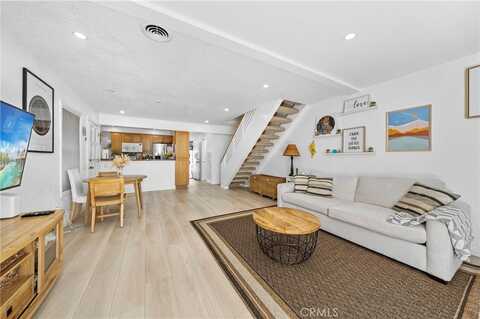 26701 Quail, Laguna Hills, CA 92656