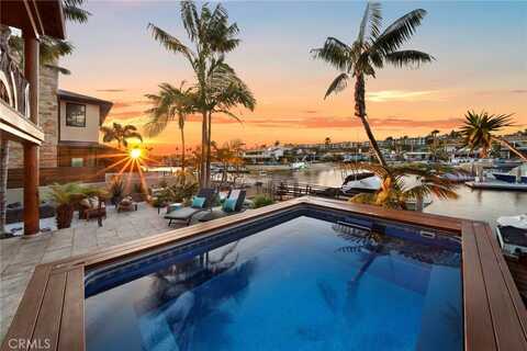 3908 Channel Place, Newport Beach, CA 92663