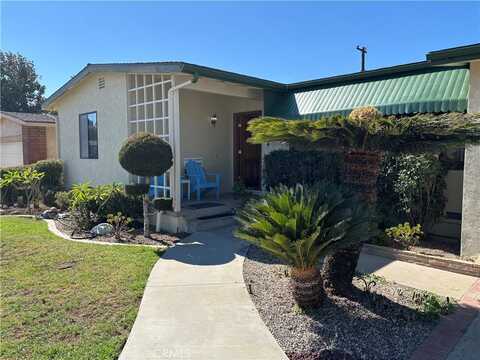 831 Carob Street, Brea, CA 92821