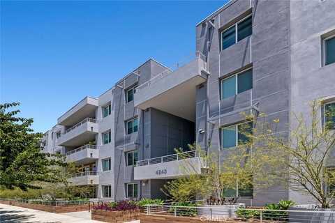 4240 Laurel Canyon Boulevard, Studio City, CA 91604
