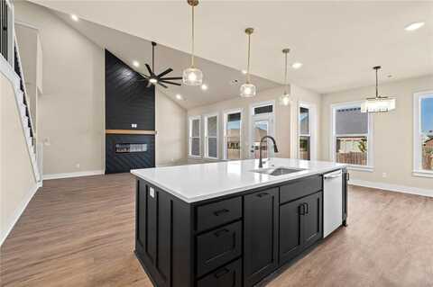 1851 Utopia ST, Centerton, AR 72719